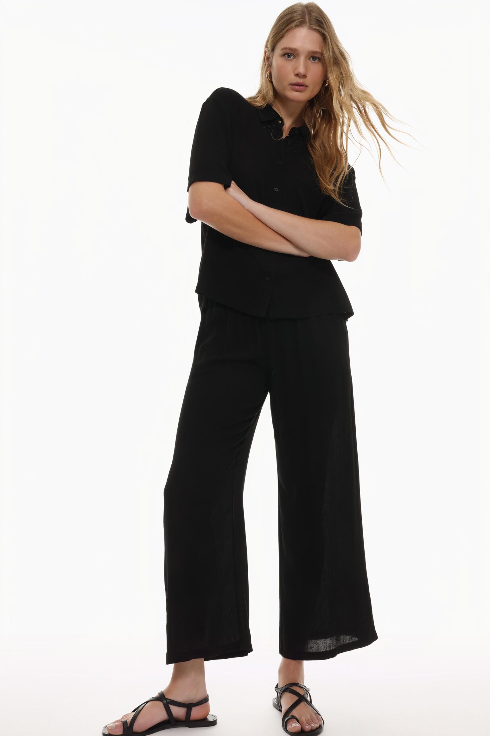 lefties-mujer-pantalones-632sgd-1.jpg