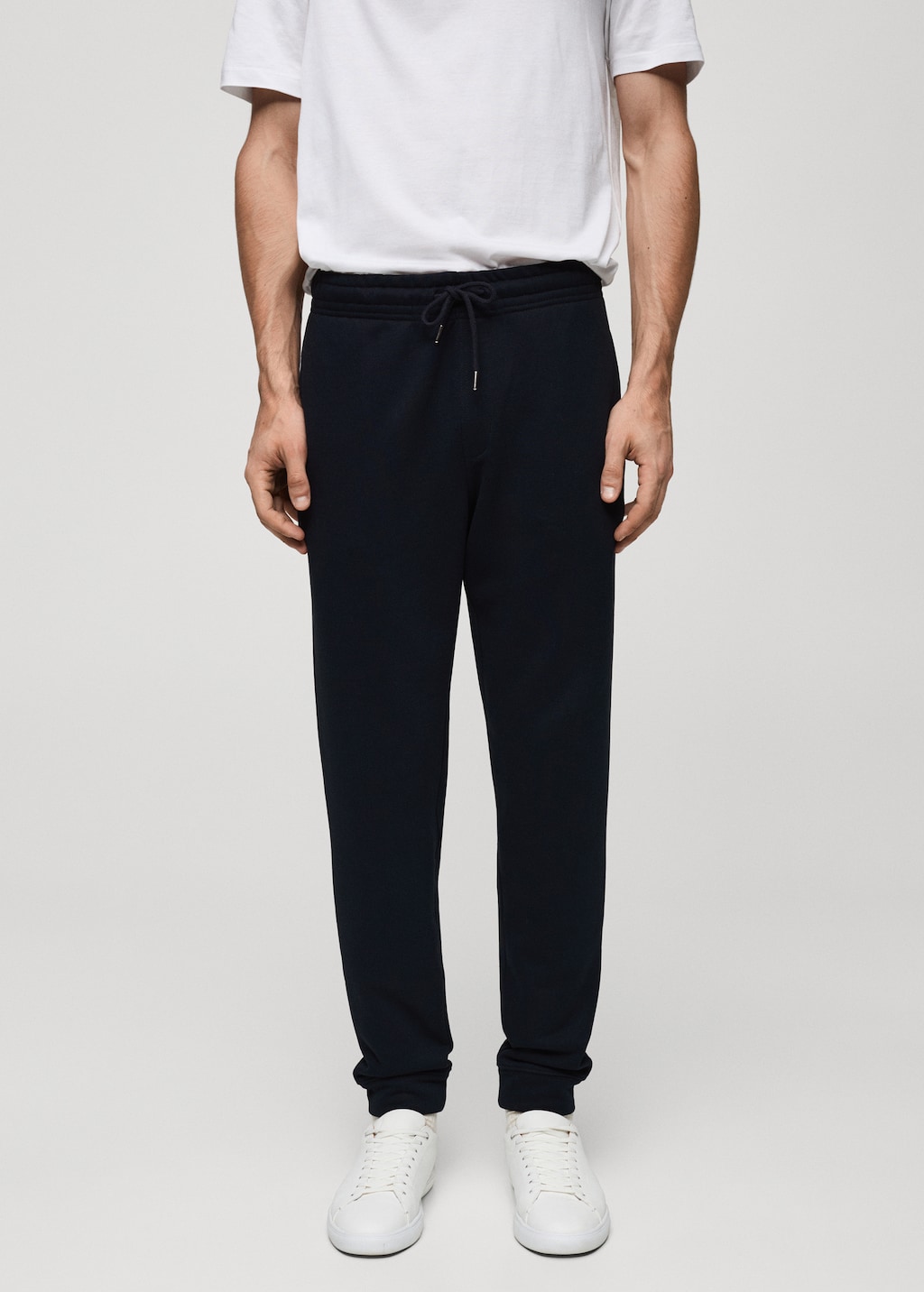 pantalones-joggers-hombre-863jfr-1.jpg