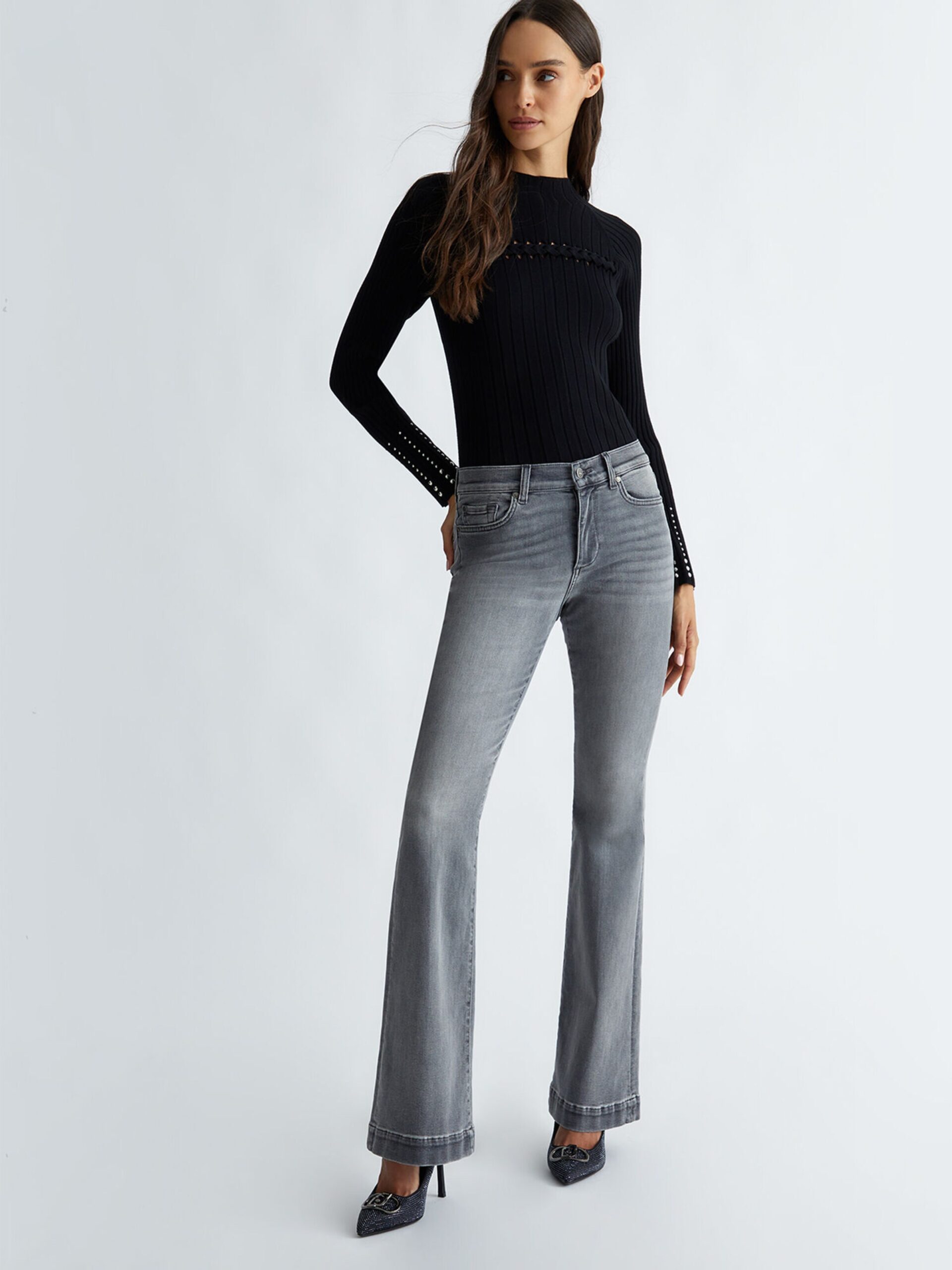 vaqueros-grises-mujer-232iiq-1.jpg